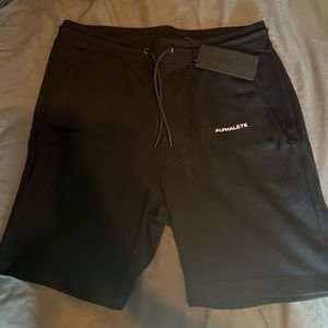 Men’s essential core shorts black size large